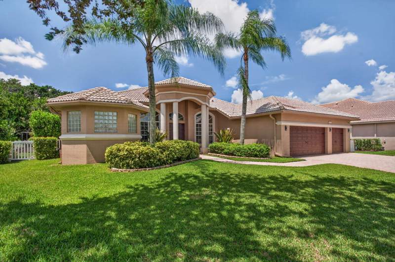 5 bedroom Single Family Residence at 6161 NW 53rd Circle, Coral Creek Replat No 5, Coral Springs — photo 3