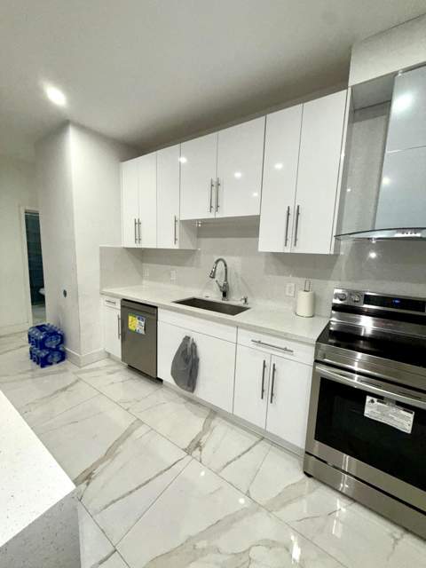 1641 NW 114th Avenue, Plantation FL - photo 14 of 15