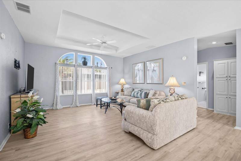 2 bedroom Manufactured Home at 2911 Nine Iron Drive, The Links At Savanna Club, Port St. Lucie — photo 4