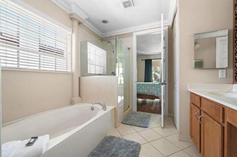 1044 Vintner Boulevard, Palm Beach Gardens FL - photo 20 of 40
