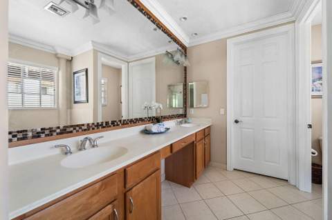 1044 Vintner Boulevard, Palm Beach Gardens FL - photo 19 of 40