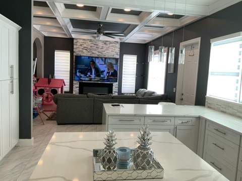 7082 Aliso Avenue, West Palm Beach FL - photo 11 of 40