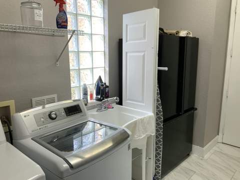 7082 Aliso Avenue, West Palm Beach FL - photo 17 of 40