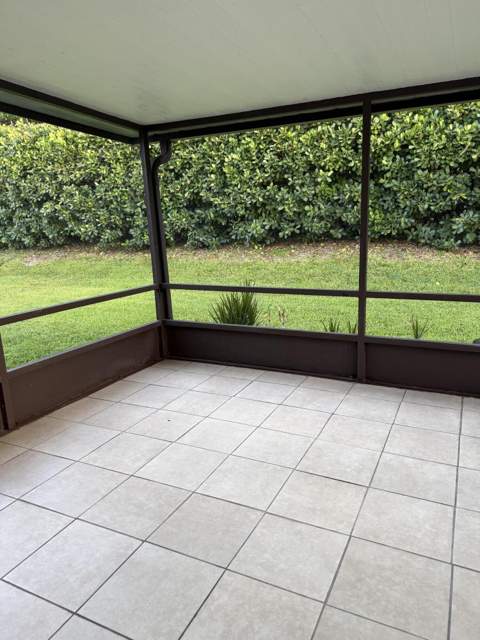5075 Mirror Lakes Boulevard, Boynton Beach FL - photo 17 of 31