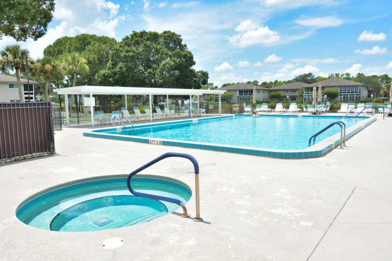 1 bedroom Condominium at 10 Lake Vista Trail #203, Vista St Lucie Buildings 9 Thru 20, Port St. Lucie — photo 1