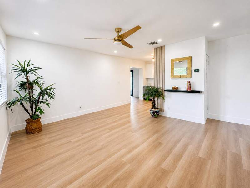 3 bedroom Single Family Residence at 1673 NE 31st Street, Cresthaven No 4, Pompano Beach — photo 3