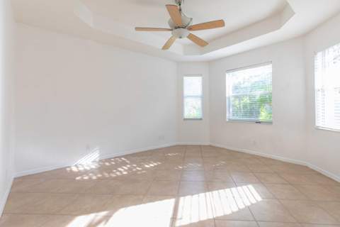 4376 NW Oakbrook Circle, Jensen Beach FL - photo 12 of 45