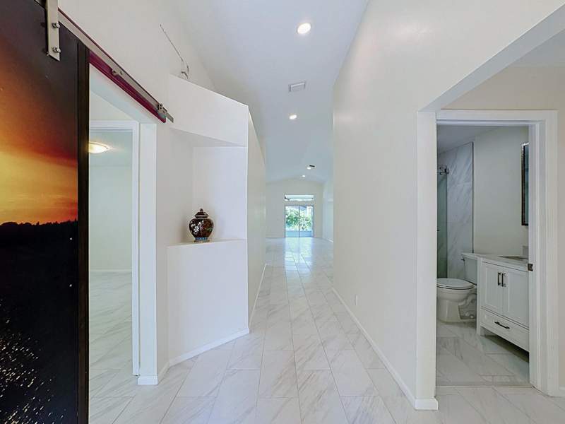 4 bedroom Single Family Residence at 8914 SW Bonneville Drive, St Lucie Falls, Stuart — photo 5