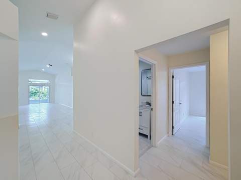 8914 SW Bonneville Drive, Stuart FL - photo 6 of 47