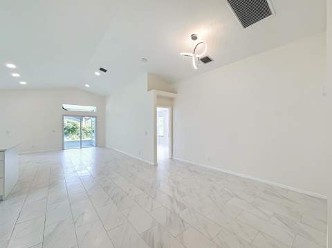 8914 SW Bonneville Drive, Stuart FL - photo 8 of 47