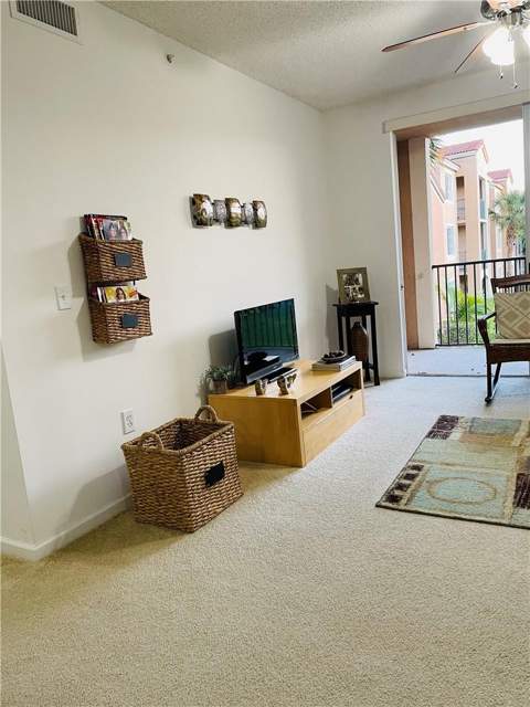8020 N Nob Hill Road #206, Tamarac FL - photo 10 of 18