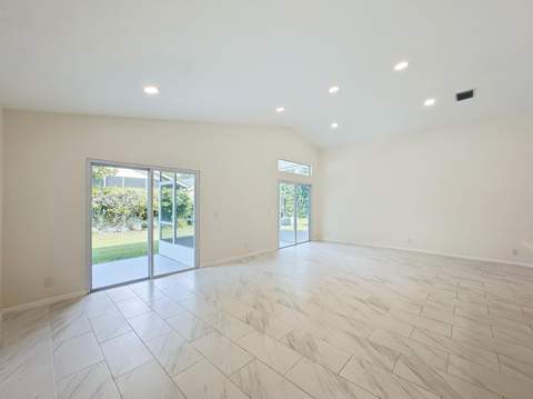 8914 SW Bonneville Drive, Stuart FL - photo 17 of 47