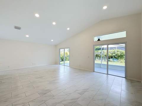8914 SW Bonneville Drive, Stuart FL - photo 18 of 47