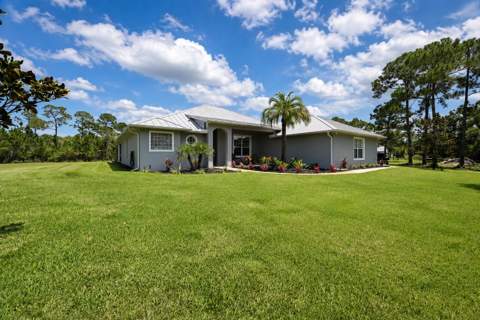 5224 Southwind Trail, Fort Pierce FL - photo 10 of 46