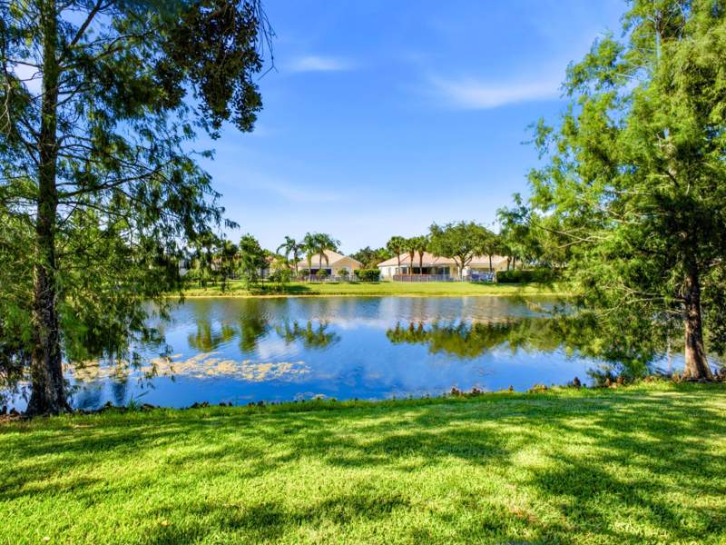 5 bedroom Single Family Residence at 8033 Kaliko Lane, Villagewalk Of Wellington 3B, Wellington — photo 5