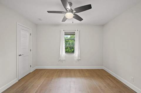 1102 Kriss Lane, Jupiter FL - photo 19 of 44