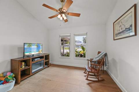 1102 Kriss Lane, Jupiter FL - photo 24 of 44