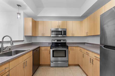 533 NE 3rd Avenue #425, Fort Lauderdale FL - photo 21 of 33