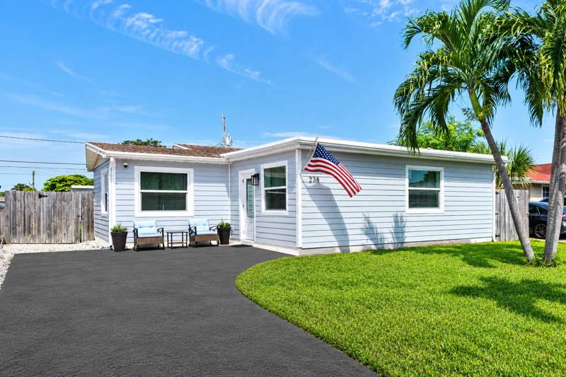 3 bedroom Single Family Residence at 238 SW 10TH Avenue, ATLANTIC GARDENS DELRAY, Delray Beach — photo 1