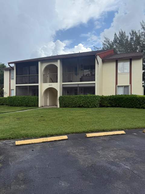 4815 Sable Pine Circle #C1, West Palm Beach FL - photo 19 of 25