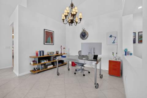 7171 Ashford Lane, Boynton Beach FL - photo 8 of 76