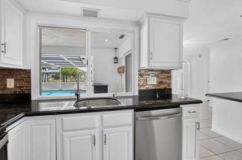 4602 Bison Street, Boca Raton FL - photo 14 of 95
