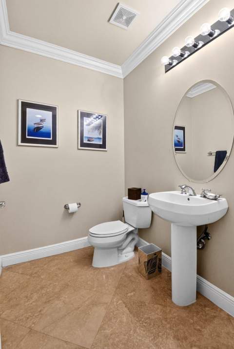 612 NE FRANCESCA Lane, Boca Raton FL - photo 7 of 48
