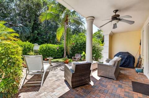 612 NE FRANCESCA Lane, Boca Raton FL - photo 8 of 48