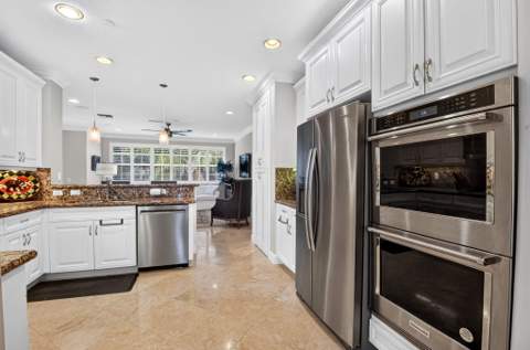 612 NE FRANCESCA Lane, Boca Raton FL - photo 20 of 48