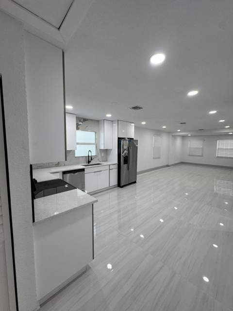 405 N E Street, Lake Worth FL - photo 16 of 61