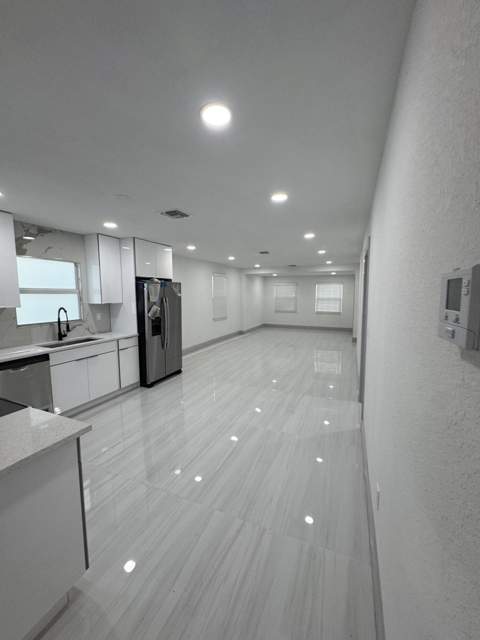 405 N E Street, Lake Worth FL - photo 17 of 61