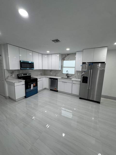 405 N E Street, Lake Worth FL - photo 18 of 61