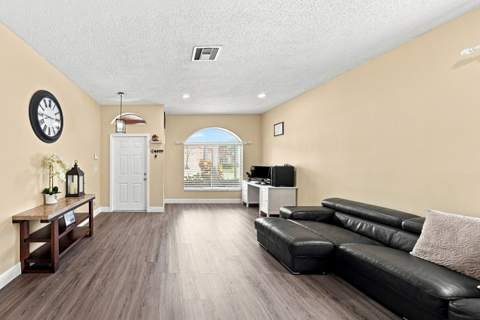5021 Pebblebrook Terrace, Coconut Creek FL - photo 11 of 64