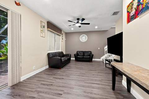 5021 Pebblebrook Terrace, Coconut Creek FL - photo 18 of 64