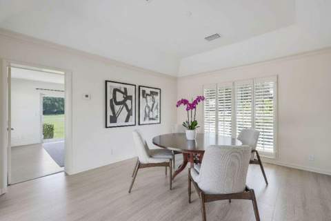 4 COUNTRY CLUB Circle, Village of Golf FL - photo 17 of 37