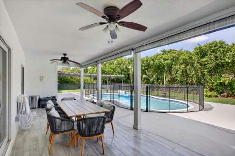 2400 NW 105TH Terrace, Coral Springs FL - photo 7 of 51