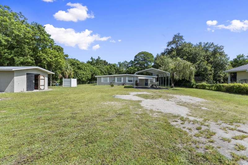3 bedroom Single Family Residence at 3920 EDWARDS Road, METES AND BOUNDS, Fort Pierce — photo 2