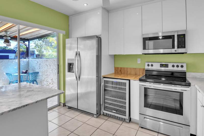 2 bedroom Villa at 9428 NW 65th Street #C4, Spyglass Condominium 1, Tamarac — photo 4