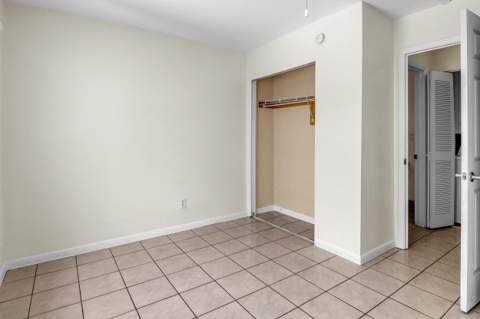 9428 NW 65th Street #C4, Tamarac FL - photo 19 of 27