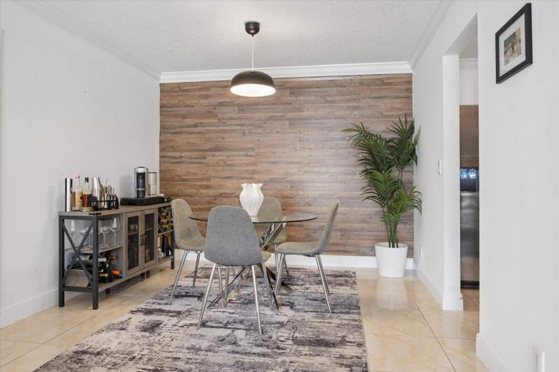 2 bedroom Condominium at 6287 Bay Club Drive #2, Bay Colony Club Condominium, Fort Lauderdale — photo 5