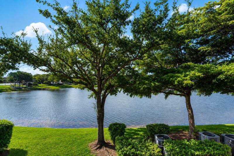 2 bedroom Condominium at 13700 SW 11th Street #203A, PLYMOUTH AT CENTURY VILLAGE, Pembroke Pines — photo 3