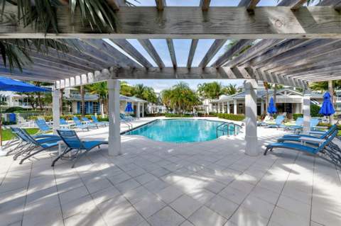 814 Bay Colony Drive, Juno Beach FL - photo 24 of 32
