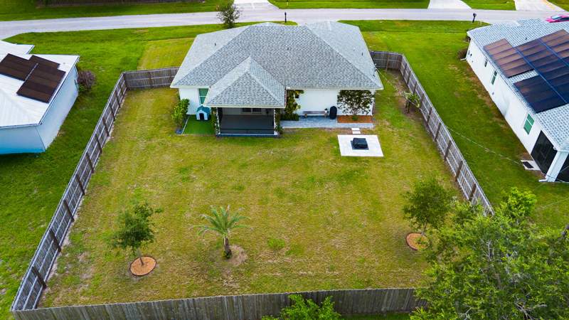 3 bedroom Single Family Residence at 275 SW Elderberry Drive, Port St Lucie Section 34, Port St. Lucie — photo 3
