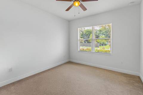 275 SW Elderberry Drive, Port St. Lucie FL - photo 11 of 27