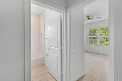 275 SW Elderberry Drive, Port St. Lucie FL - photo 14 of 27