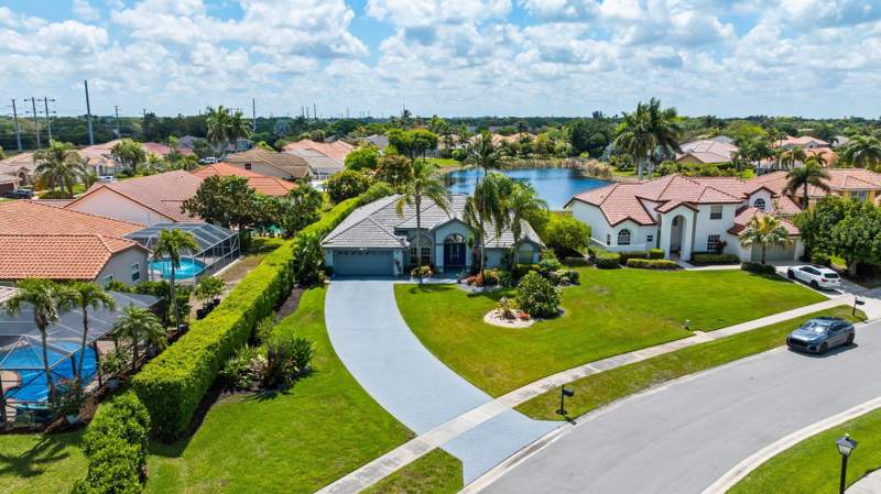 3 bedroom Single Family Residence at 20317 Hacienda Court, Cordova Estates At Mission Bay, Boca Raton — photo 3