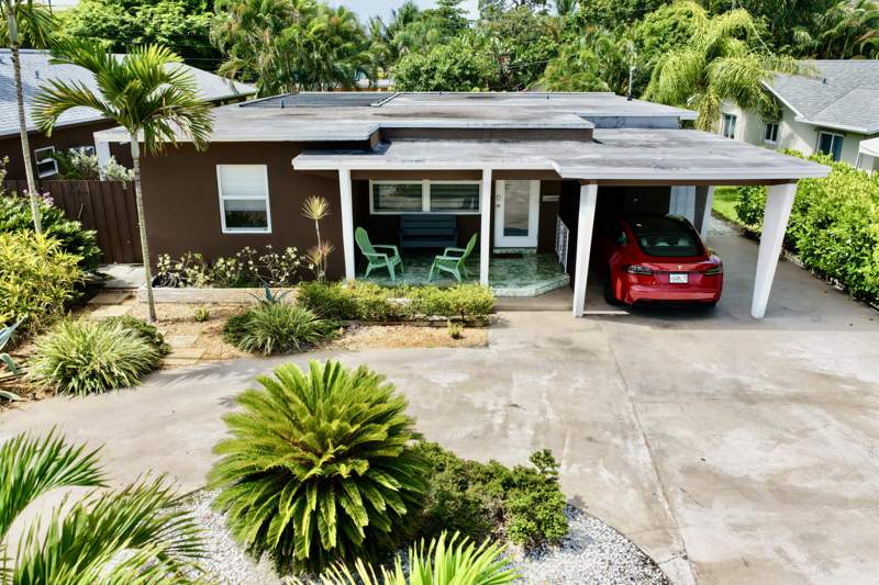 3 bedroom Single Family Residence at 614 NE 26th Street, Wilton Manors, Wilton Manors — photo 2