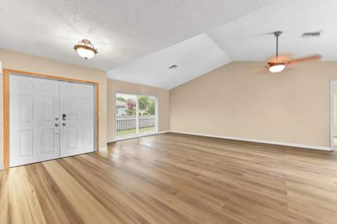 7123 NW 42nd Court, Coral Springs FL - photo 8 of 32