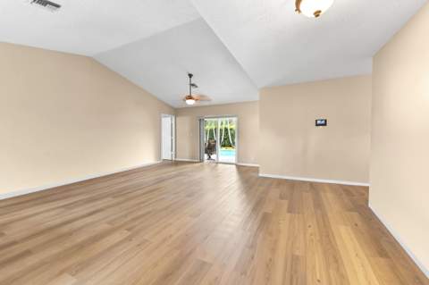 7123 NW 42nd Court, Coral Springs FL - photo 9 of 32