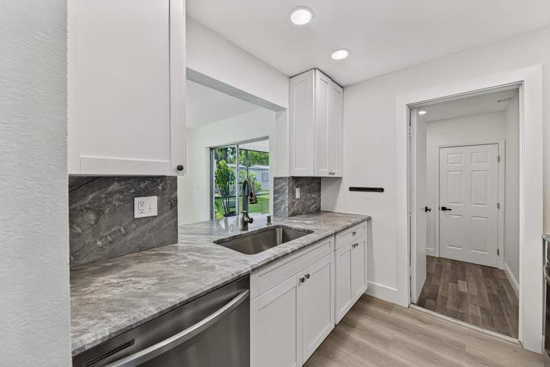2 bedroom Single Family Residence at 1190 NW 90th Avenue, Lauderdale West 3 Sec, Plantation — photo 4